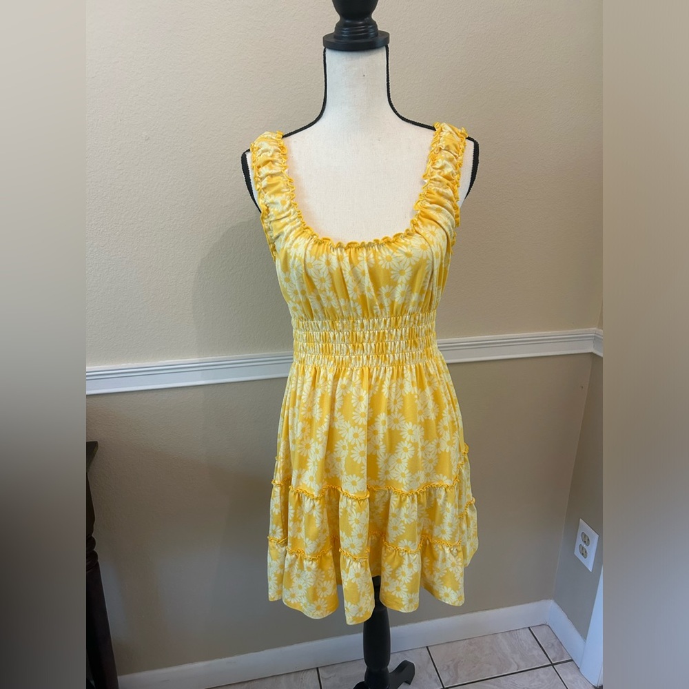 Urban Outfitters Yellow Dress - size L